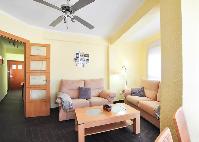 Holidays2malaga Hermosilla 3 & Parking Wifi Fibra 600 Mg מאלגה