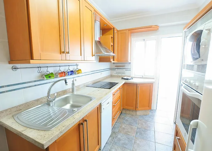 Holidays2malaga Hermosilla 3 & Parking Wifi Fibra 600 Mg מאלגה