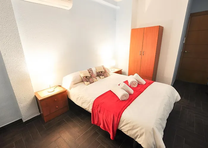 Holidays2malaga Hermosilla 3 & Parking Wifi Fibra 600 Mg