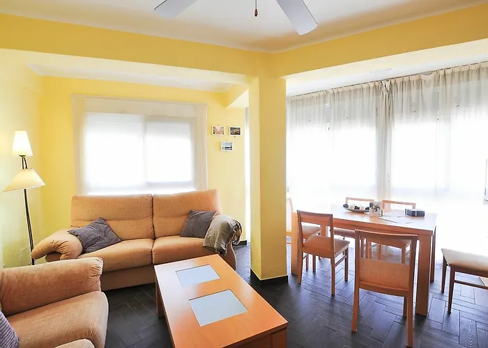 Holidays2malaga Hermosilla 3 & Parking Wifi Fibra 600 Mg * מאלגה